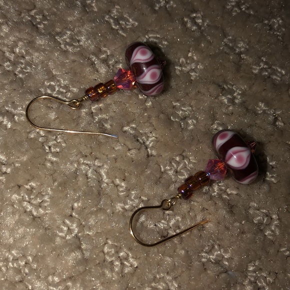 Swarovski and Las Vegas lamp work beaded earrings - Picture 6 of 8